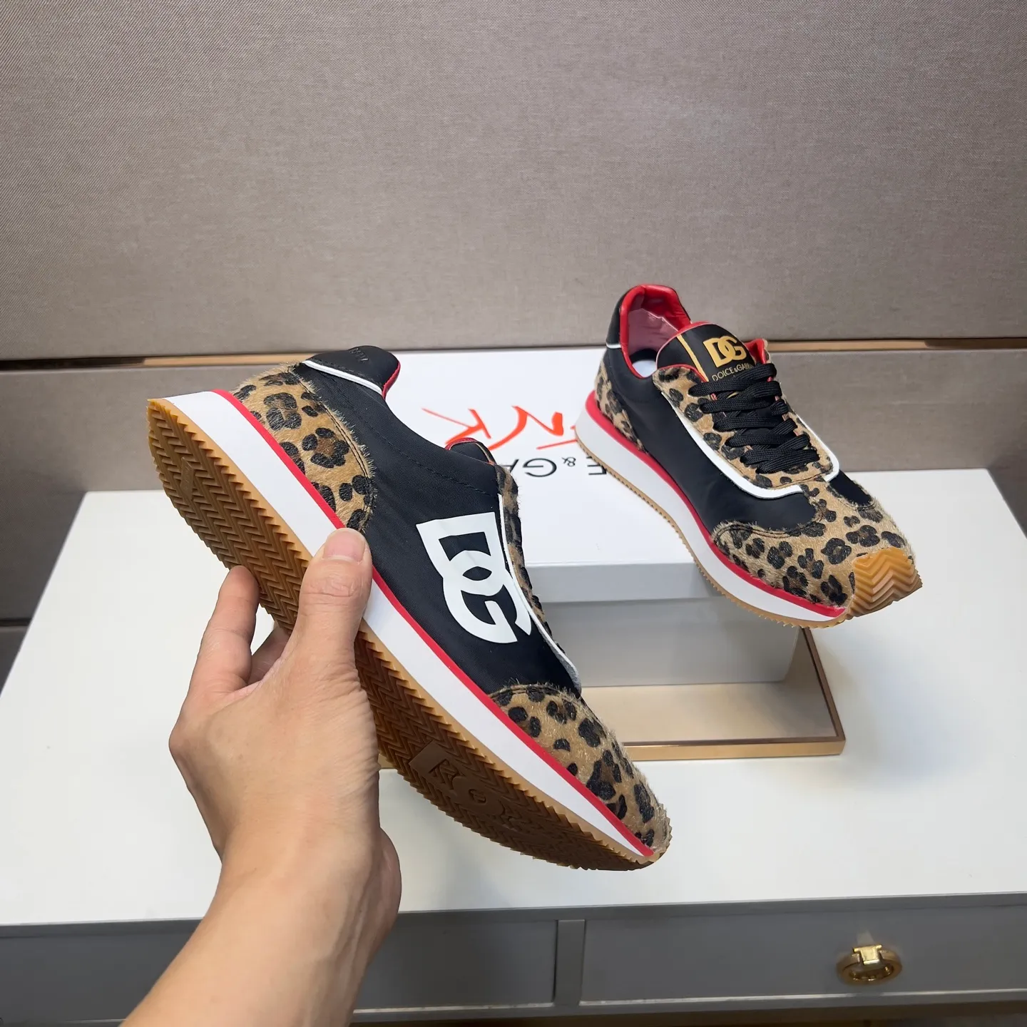 Men's men's shoes 💰pp462 [DG～] Men's casual shoes 2025z cabinet sales simultaneously 🔶Size: 38-44#️⃣ 🔷1 color🔜The upper is made of multi-material splicing➕Genuine leather lining, comfortable and breathable, sole: original comfortable, wear-resistant and non-slip outsole, ⚠️Real thing📱Photographed🎬The real thing is better📢📢📢